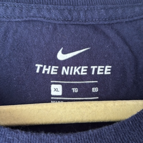 EUC Michigan Long sleeve tee - Picture 2 of 4